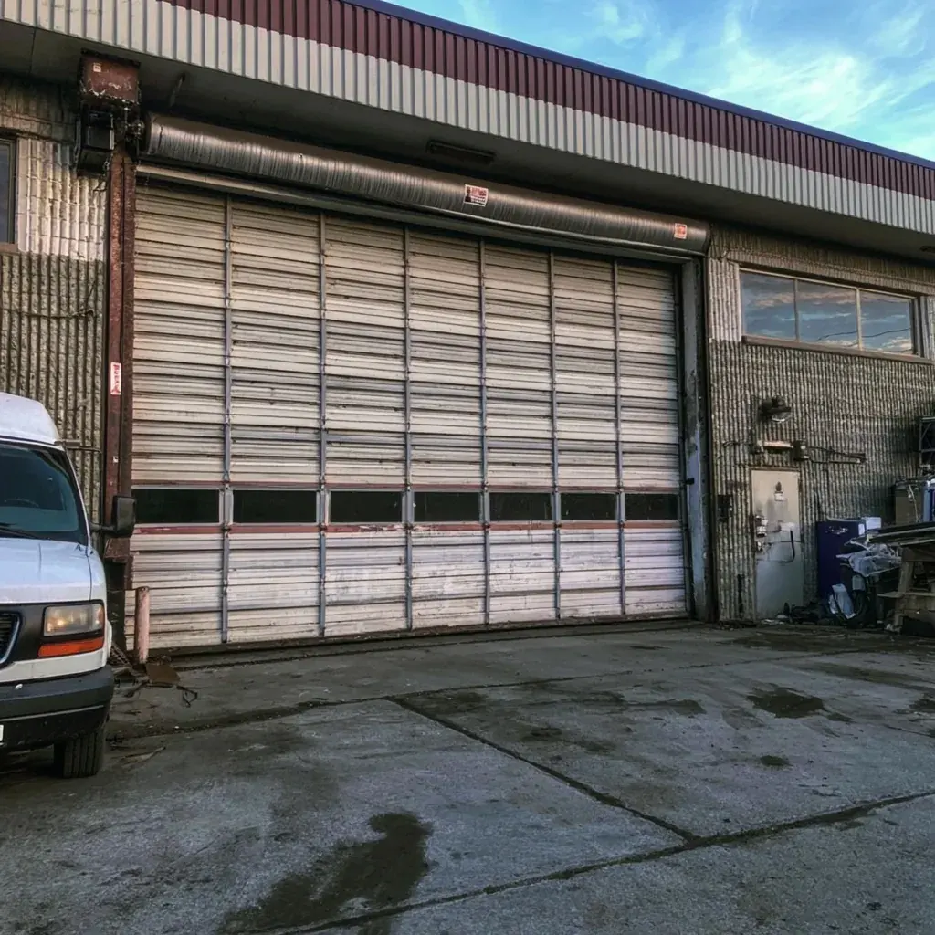 Garage door guides and local advice for Hamilton, OH